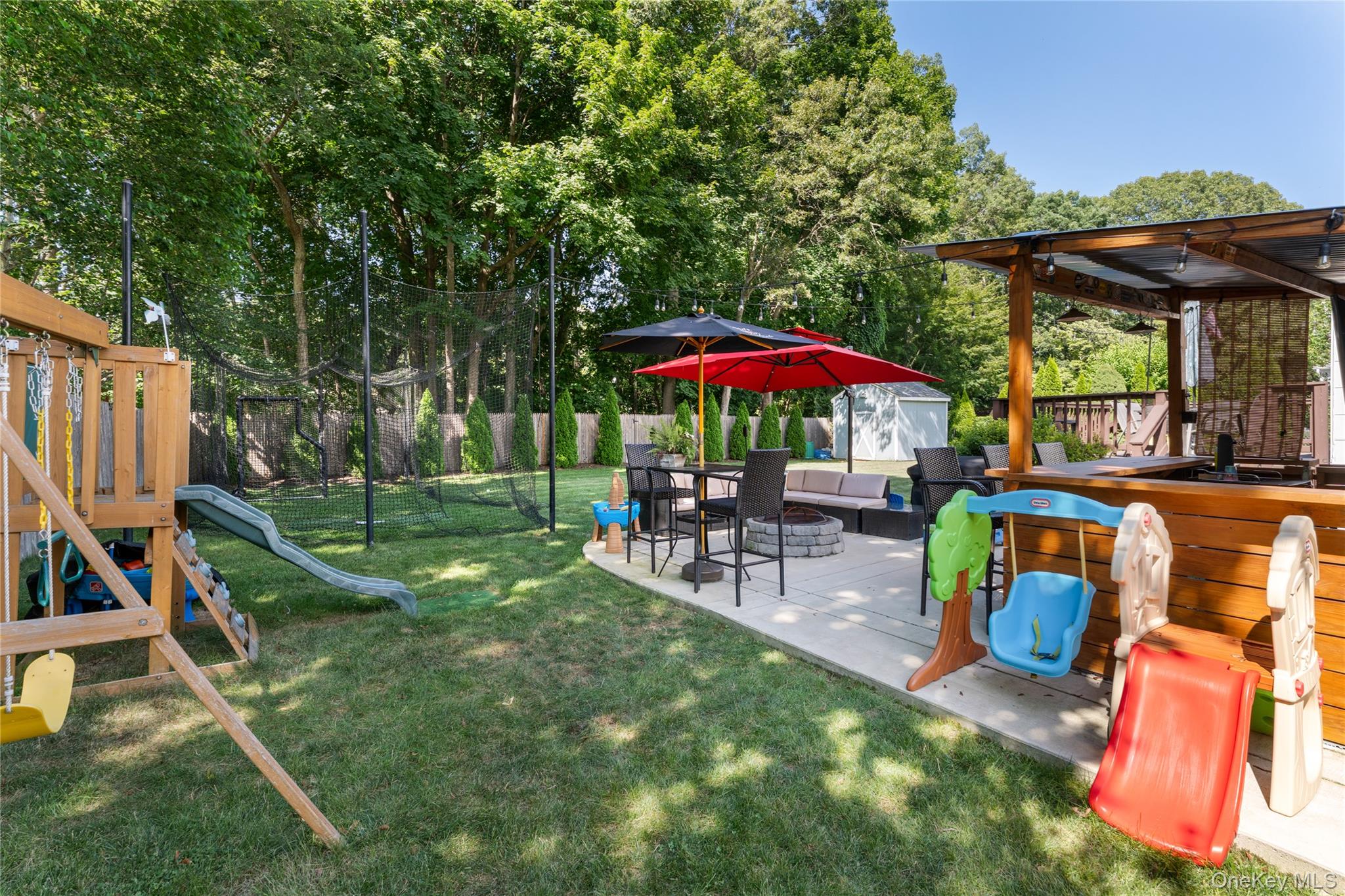 55 Robinson Street, Shoreham, NY 11786