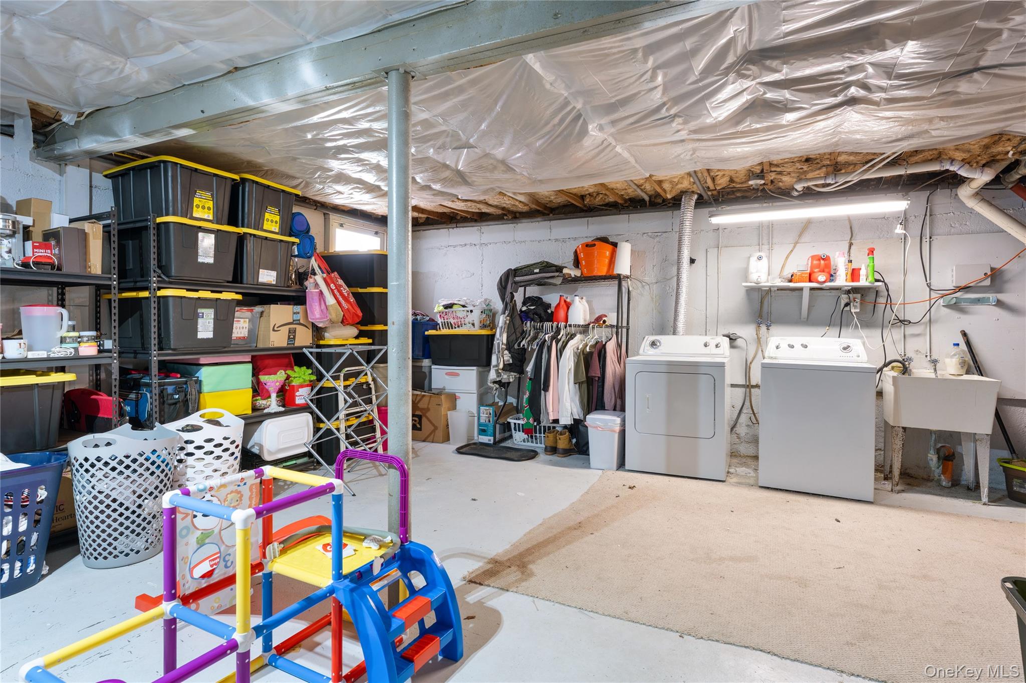 55 Robinson Street, Shoreham, NY 11786