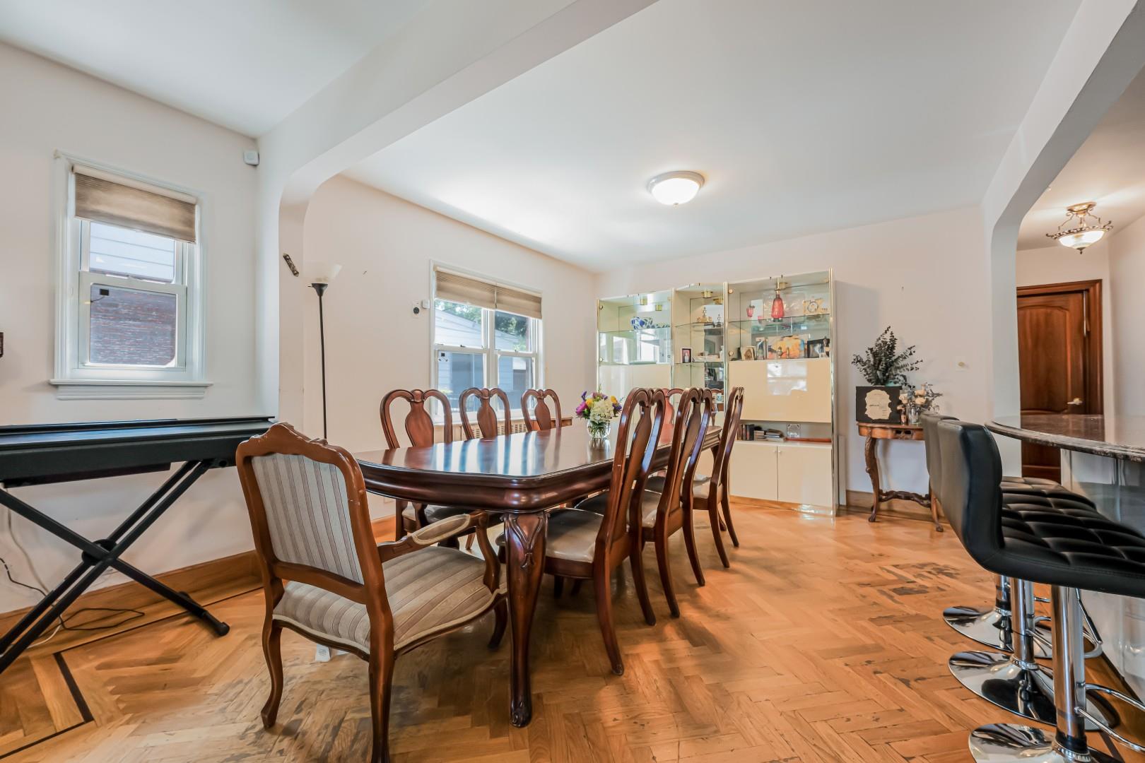 7562 177th Street, Fresh Meadows, NY 11366