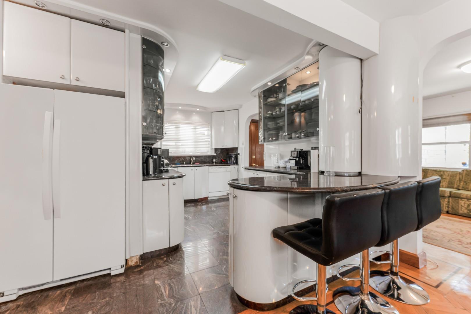 7562 177th Street, Fresh Meadows, NY 11366