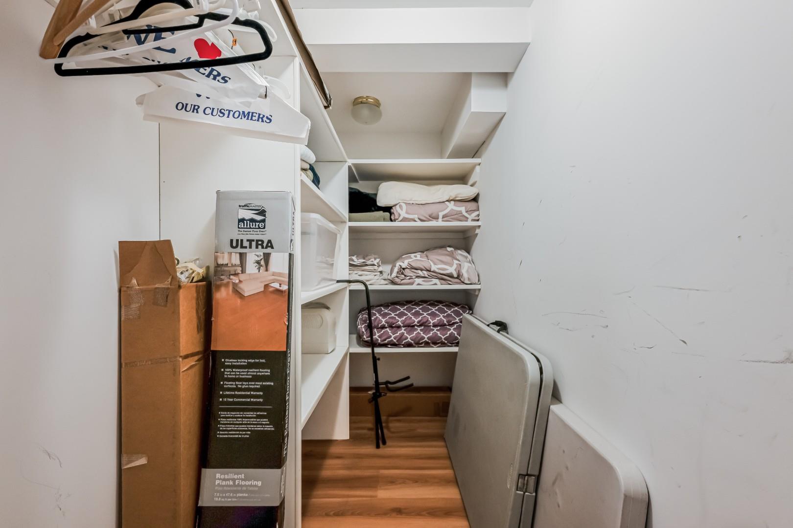 7562 177th Street, Fresh Meadows, NY 11366