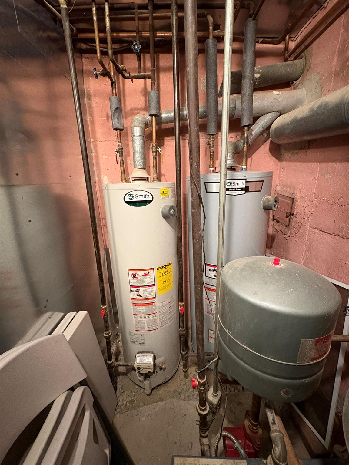 164-22 73rd Ave, Fresh Meadows, NY 11366