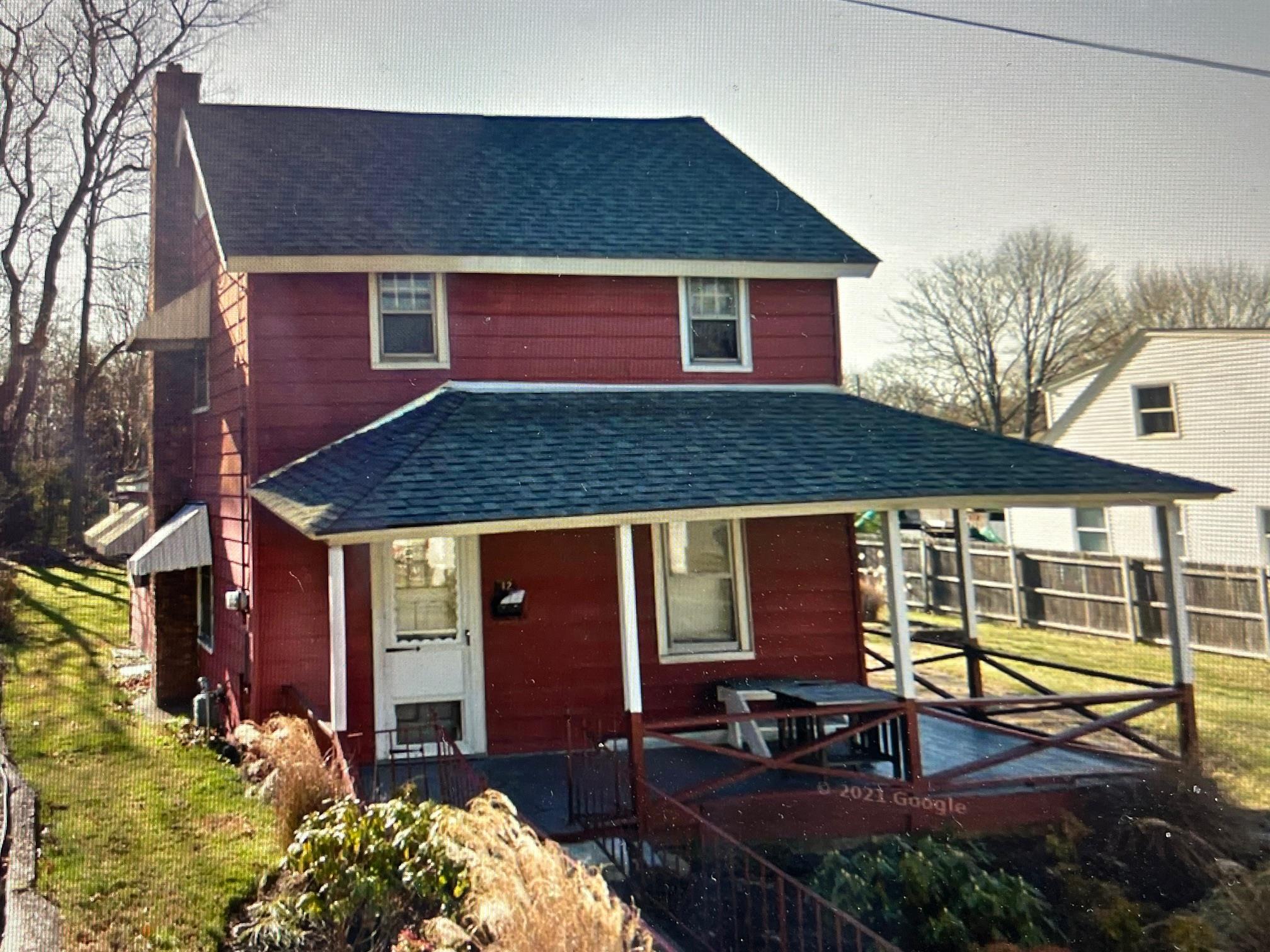 12 Canyon Street, Huntington, NY 11743
