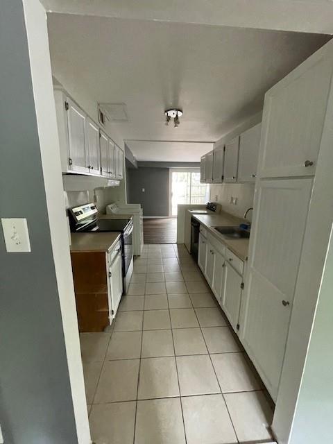 56 Wooded Court, Calverton, NY 11933