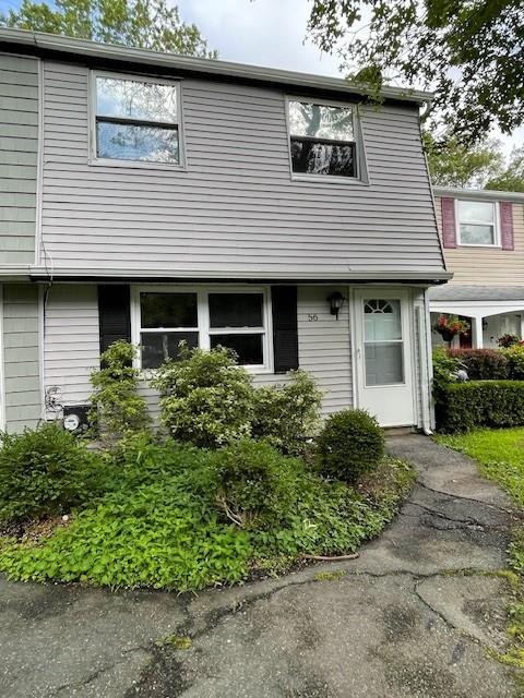 56 Wooded Court, Calverton, NY 11933