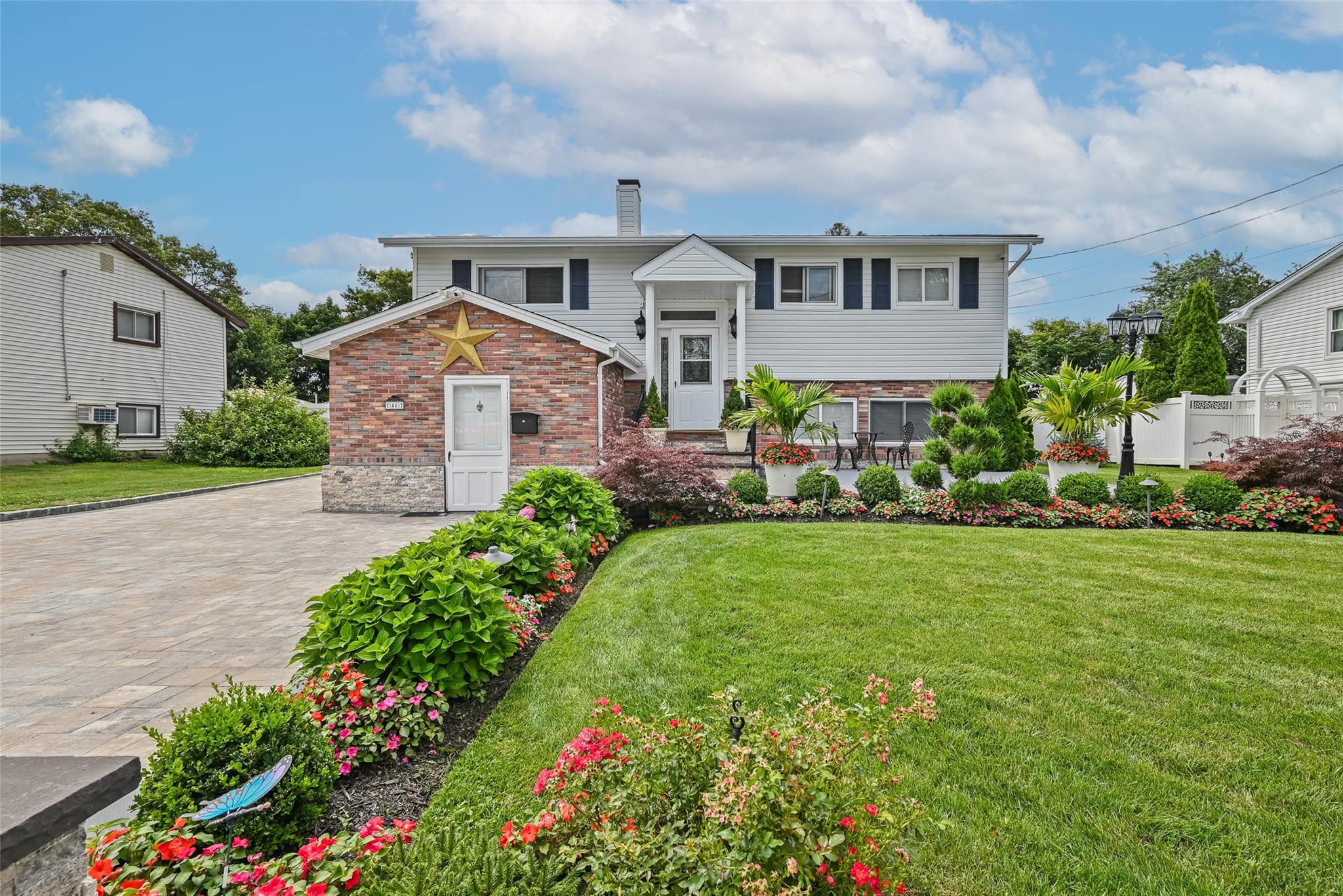 46 Thomas Street, Brentwood, NY 11717
