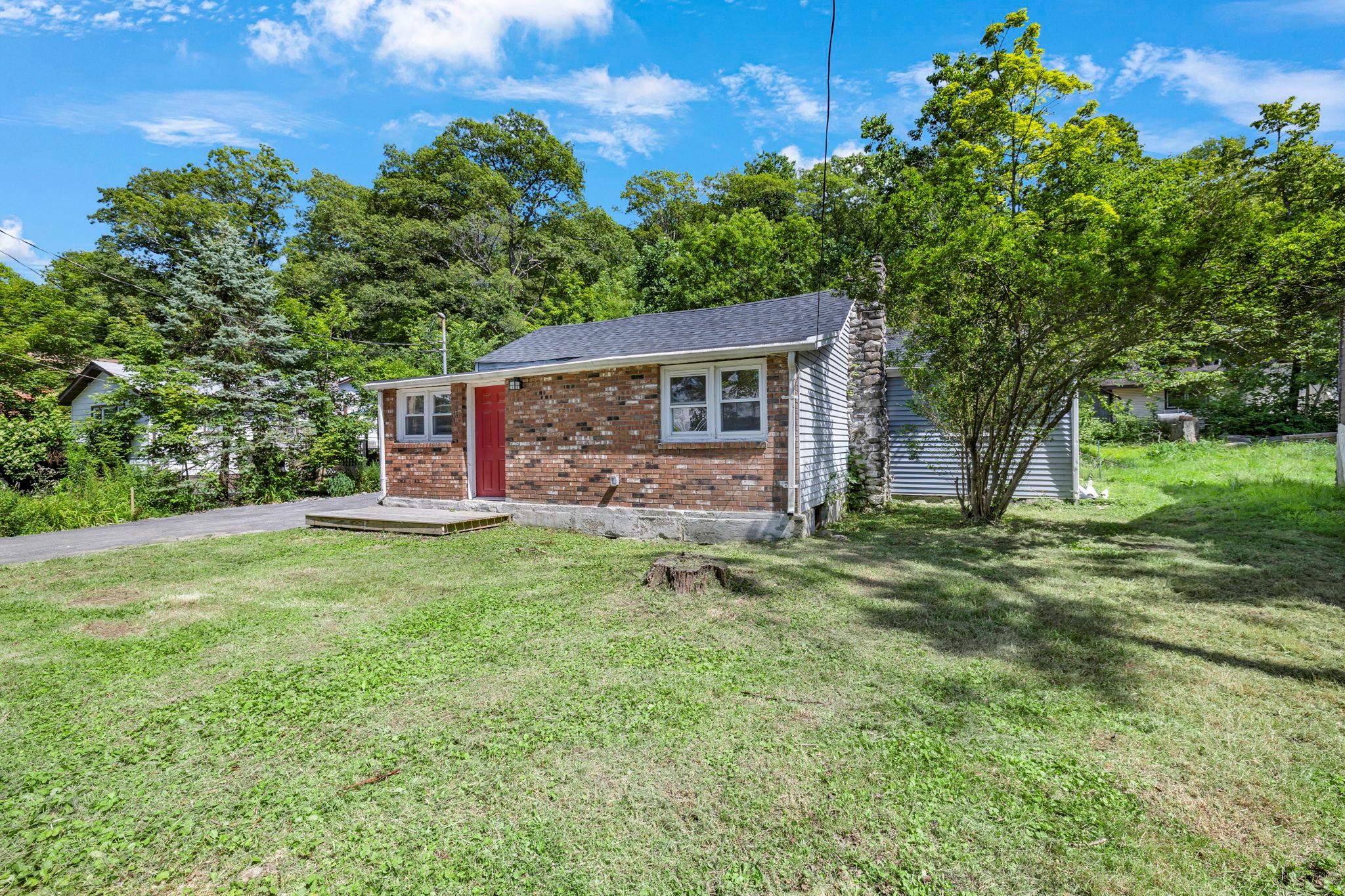 47 Arcadian Trail, Monroe, NY 10950