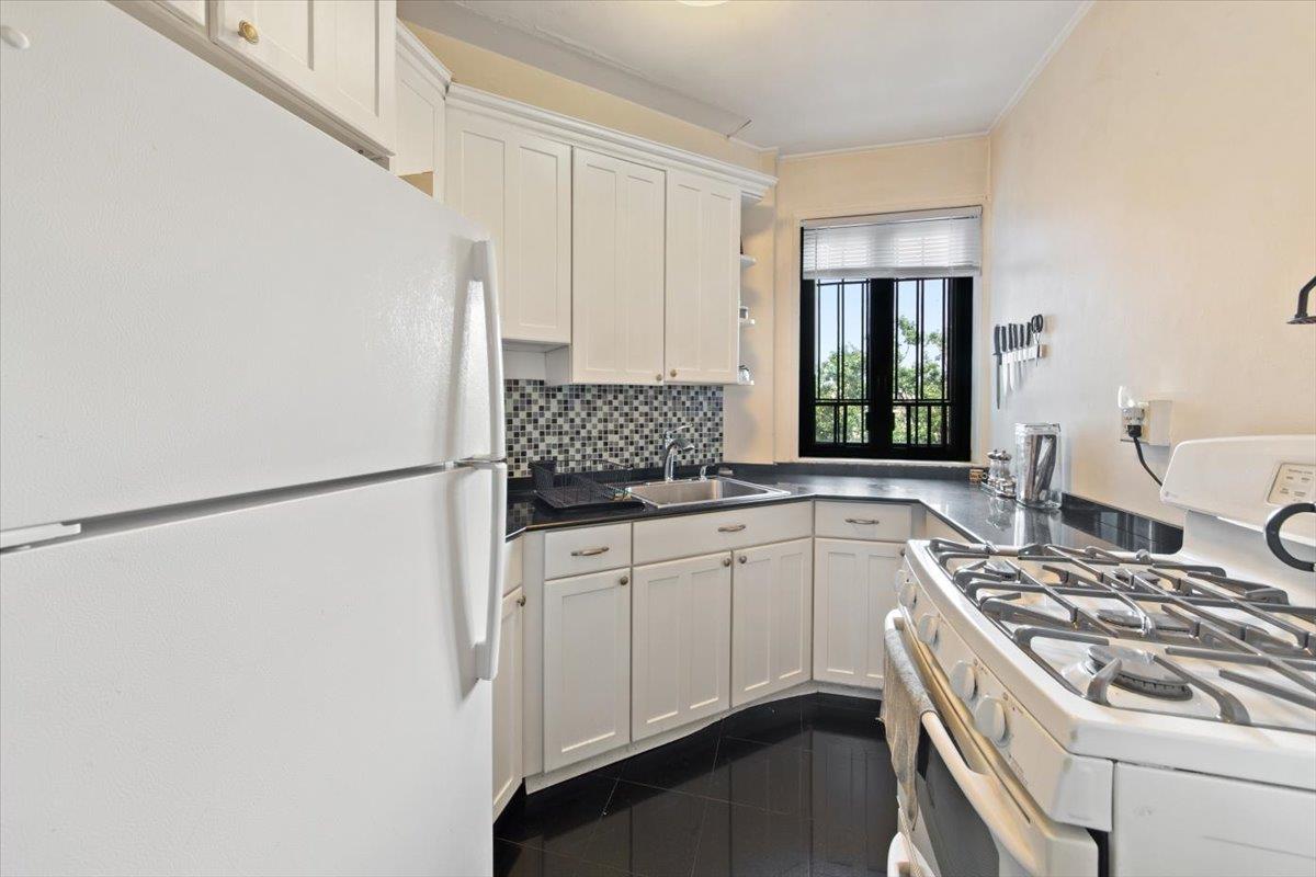 2200 E Tremont Avenue # 5A, Bronx, NY 10462