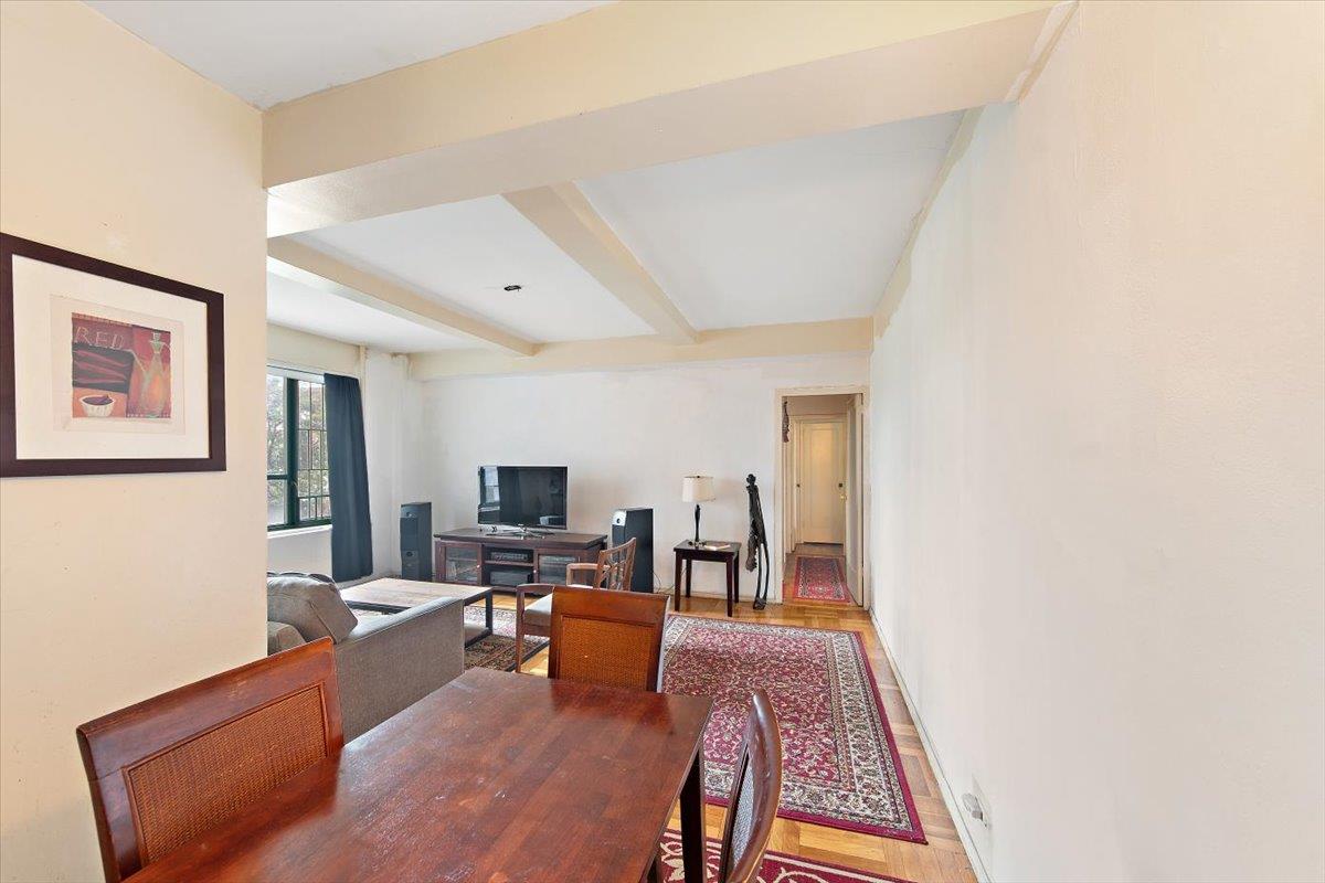 2200 E Tremont Avenue # 5A, Bronx, NY 10462