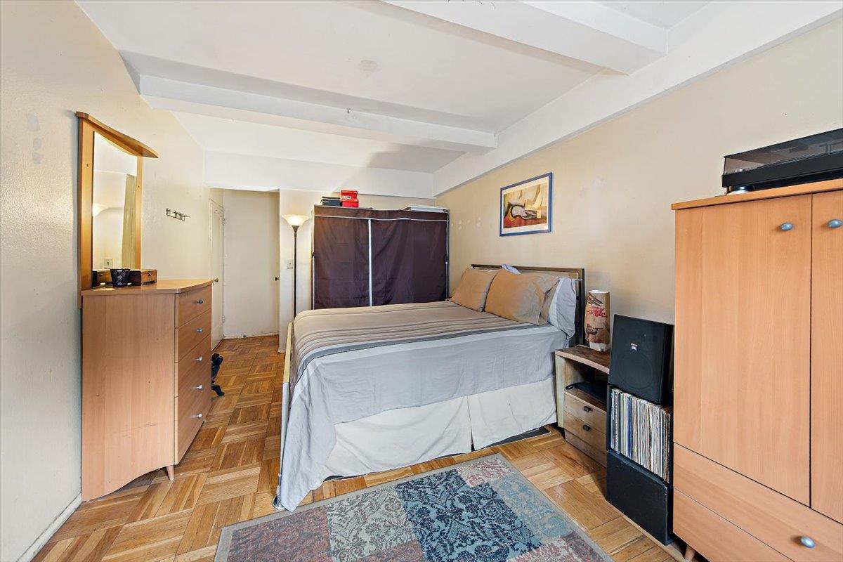 2200 E Tremont Avenue # 5A, Bronx, NY 10462