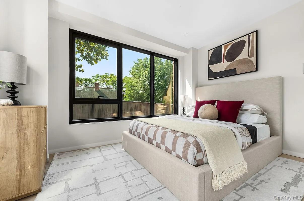 40-22 61st street # 2F, Woodside, NY 10377