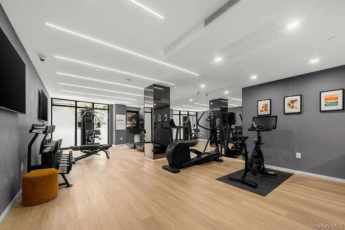 40-22 61st street # 2F, Woodside, NY 10377