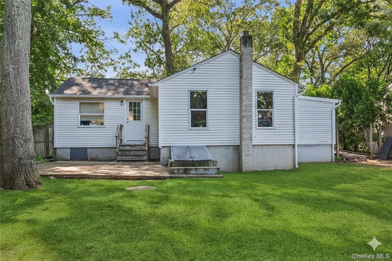 39 Gould Road, Centereach, NY 11720