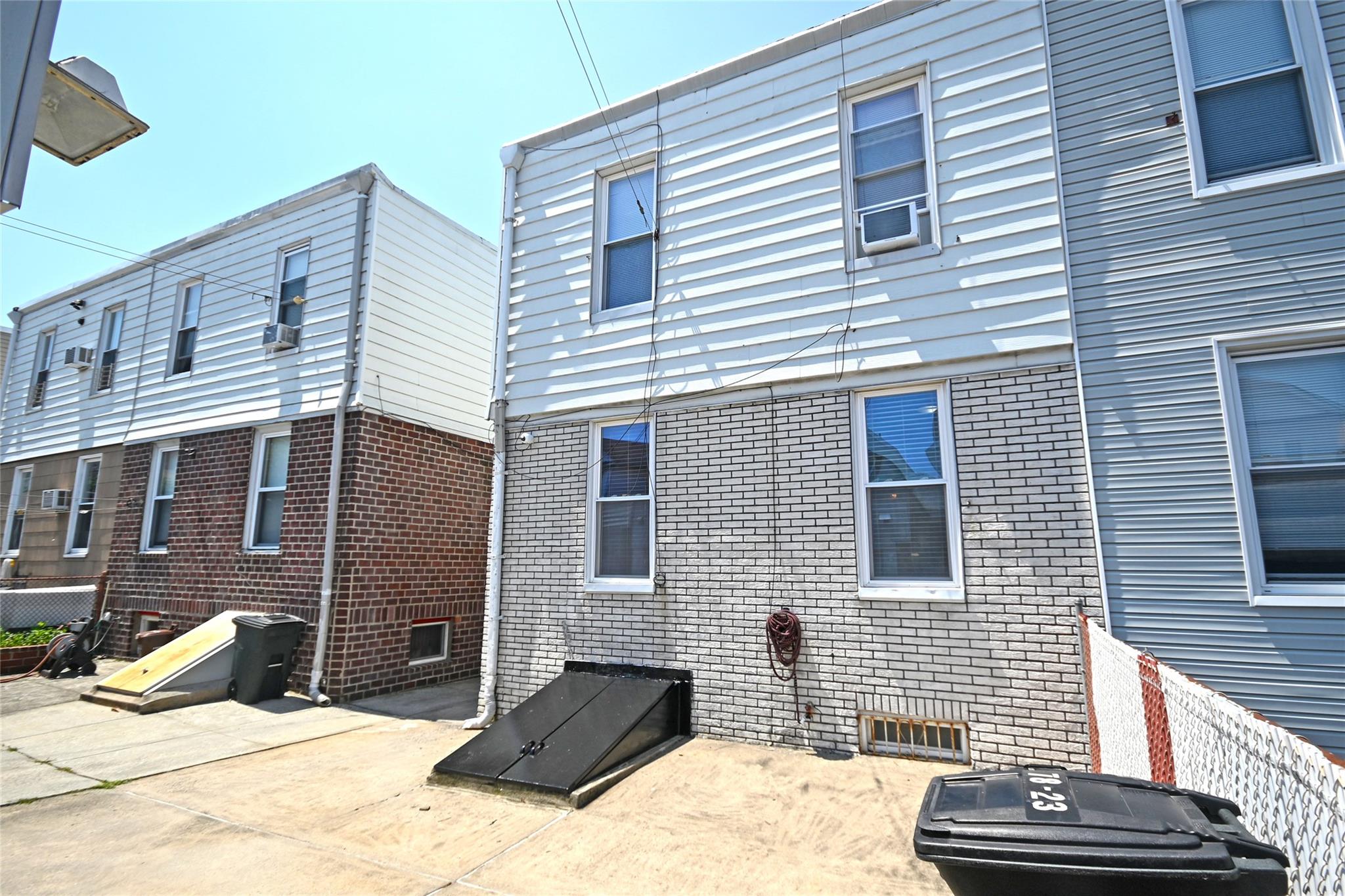 7823 85th Street, Glendale, NY 11385