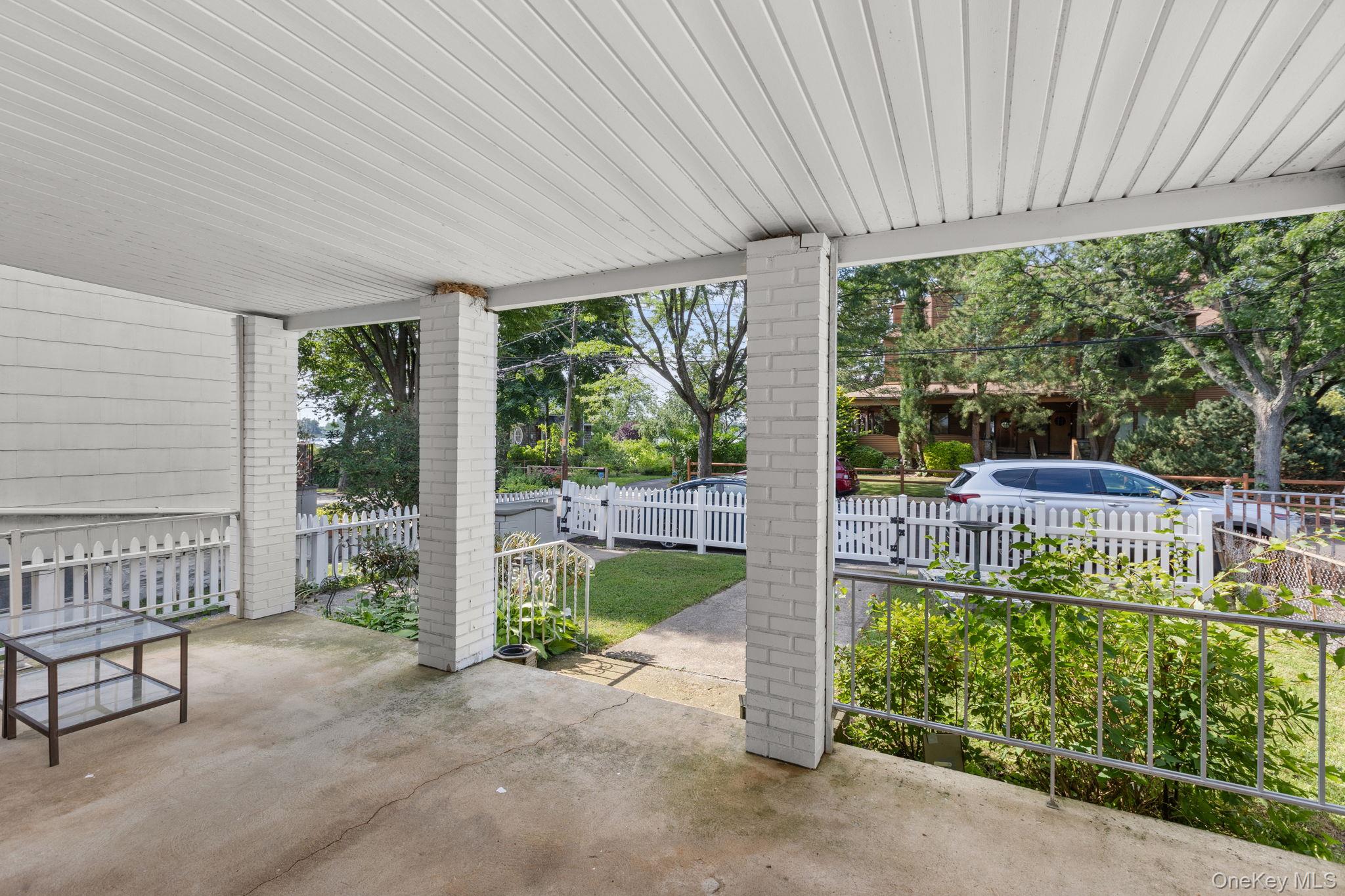 32 Tier Street, Bronx, NY 10464