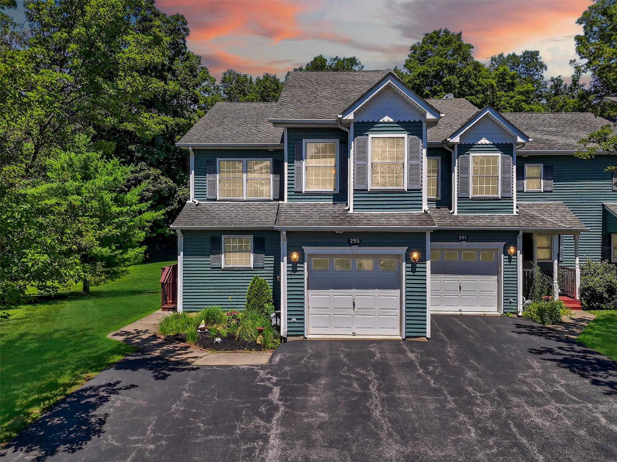 295 Pinebrook Drive, Hyde Park, NY 12538