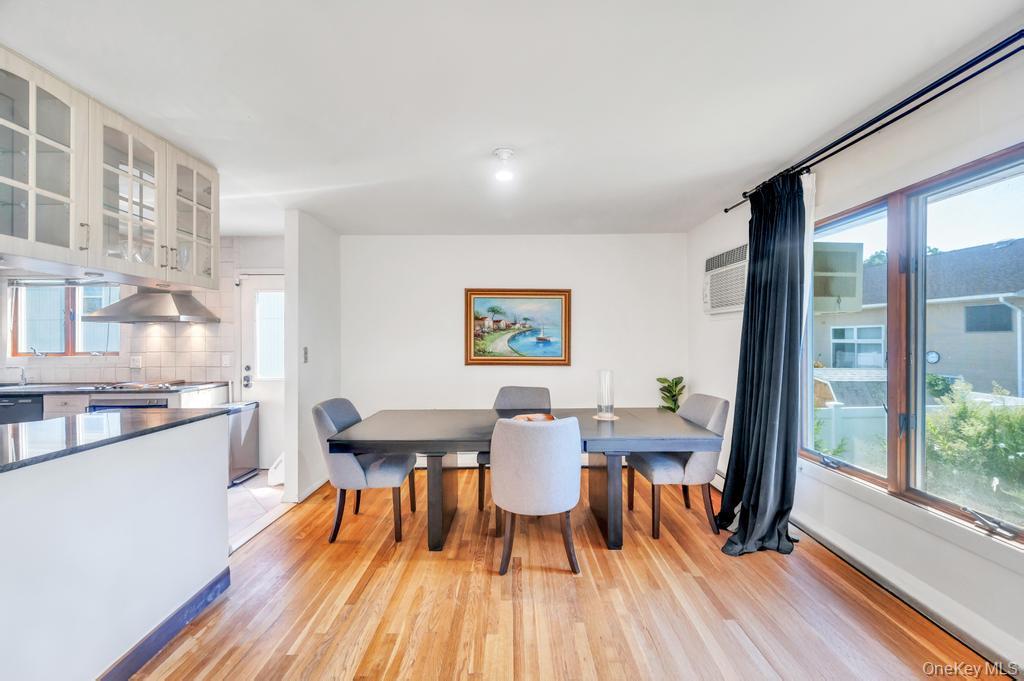 710 Fishermans Road, Baldwin, NY 11510