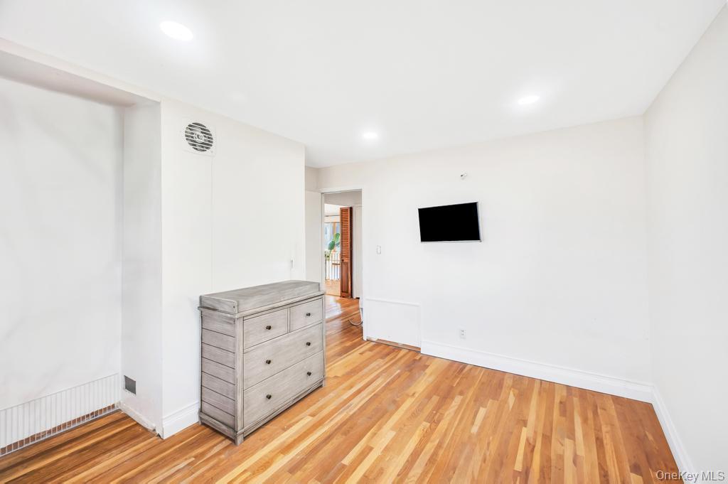 710 Fishermans Road, Baldwin, NY 11510