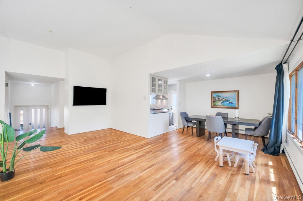 710 Fishermans Road, Baldwin, NY 11510