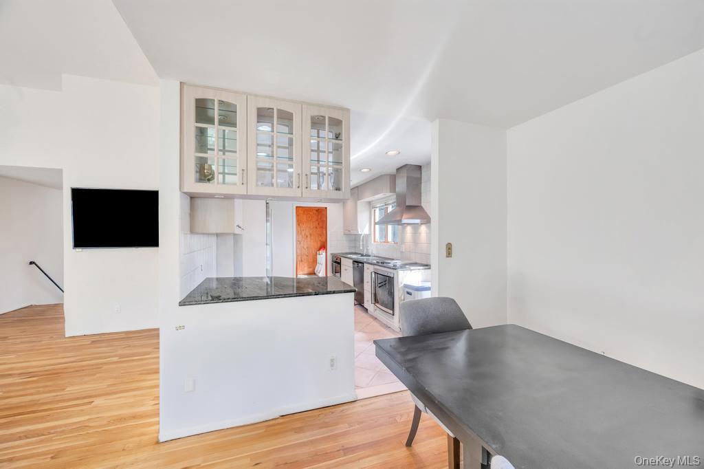 710 Fishermans Road, Baldwin, NY 11510