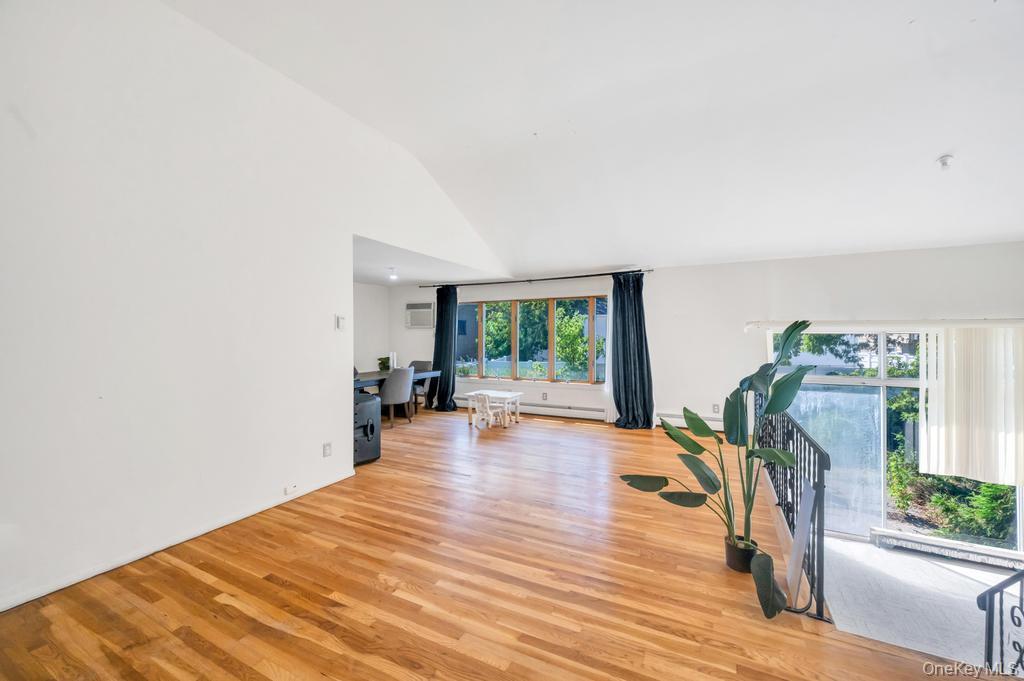 710 Fishermans Road, Baldwin, NY 11510