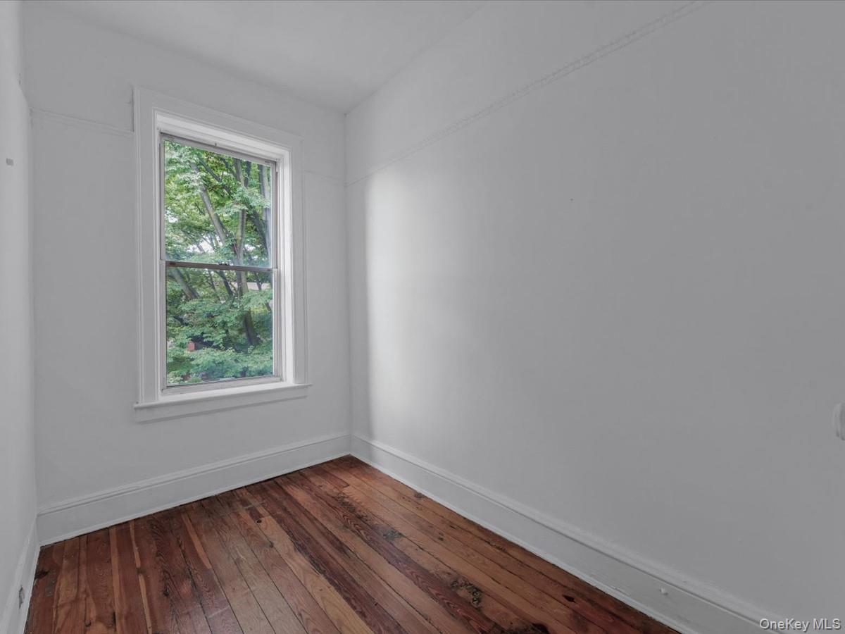 185 Lefferts Avenue, Brooklyn, NY 11225