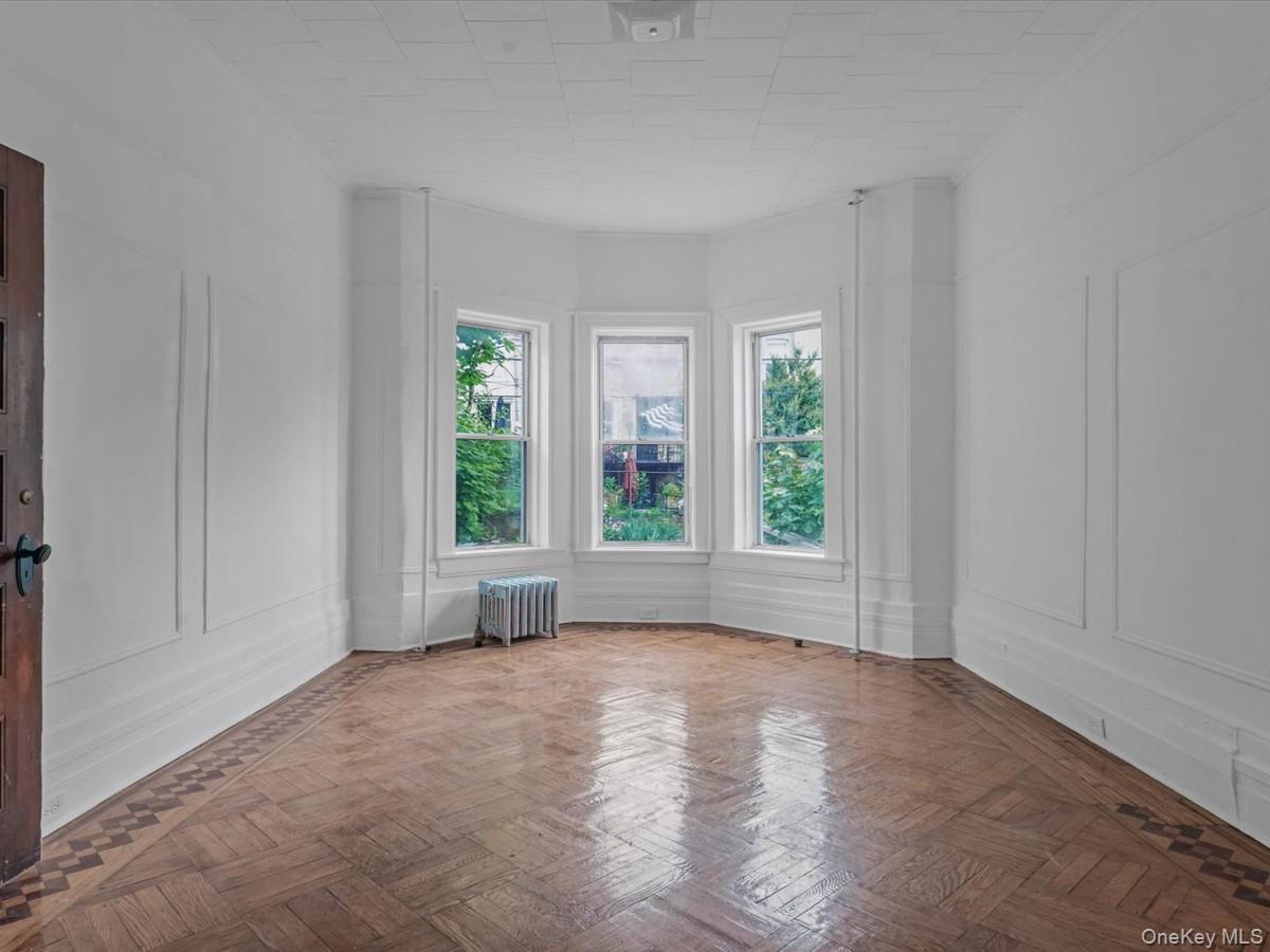 185 Lefferts Avenue, Brooklyn, NY 11225