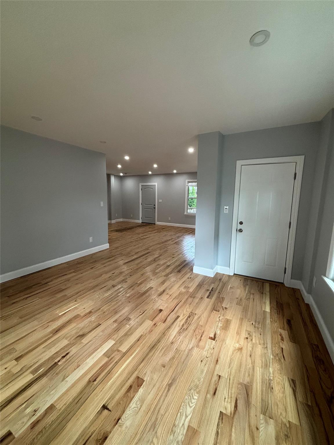 219-06 101 Ave., Queens Village, NY 11429-1610