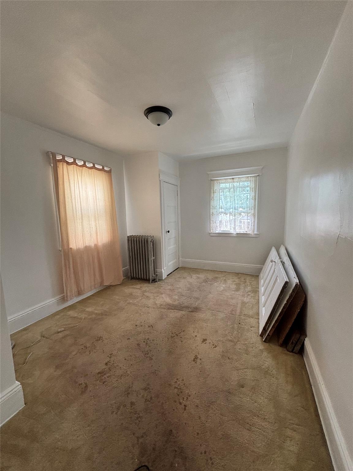 219-06 101 Ave., Queens Village, NY 11429-1610