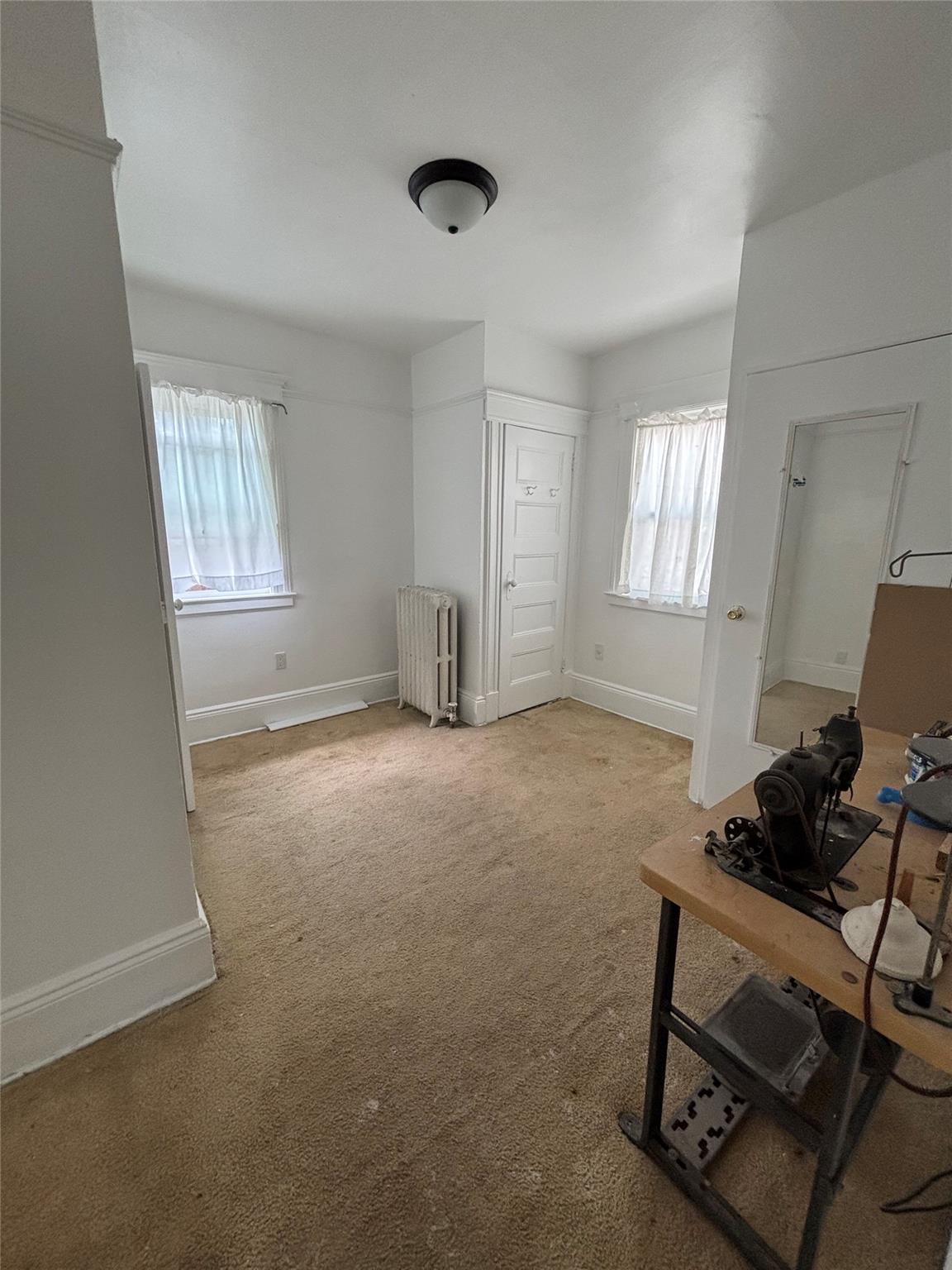 219-06 101 Ave., Queens Village, NY 11429-1610