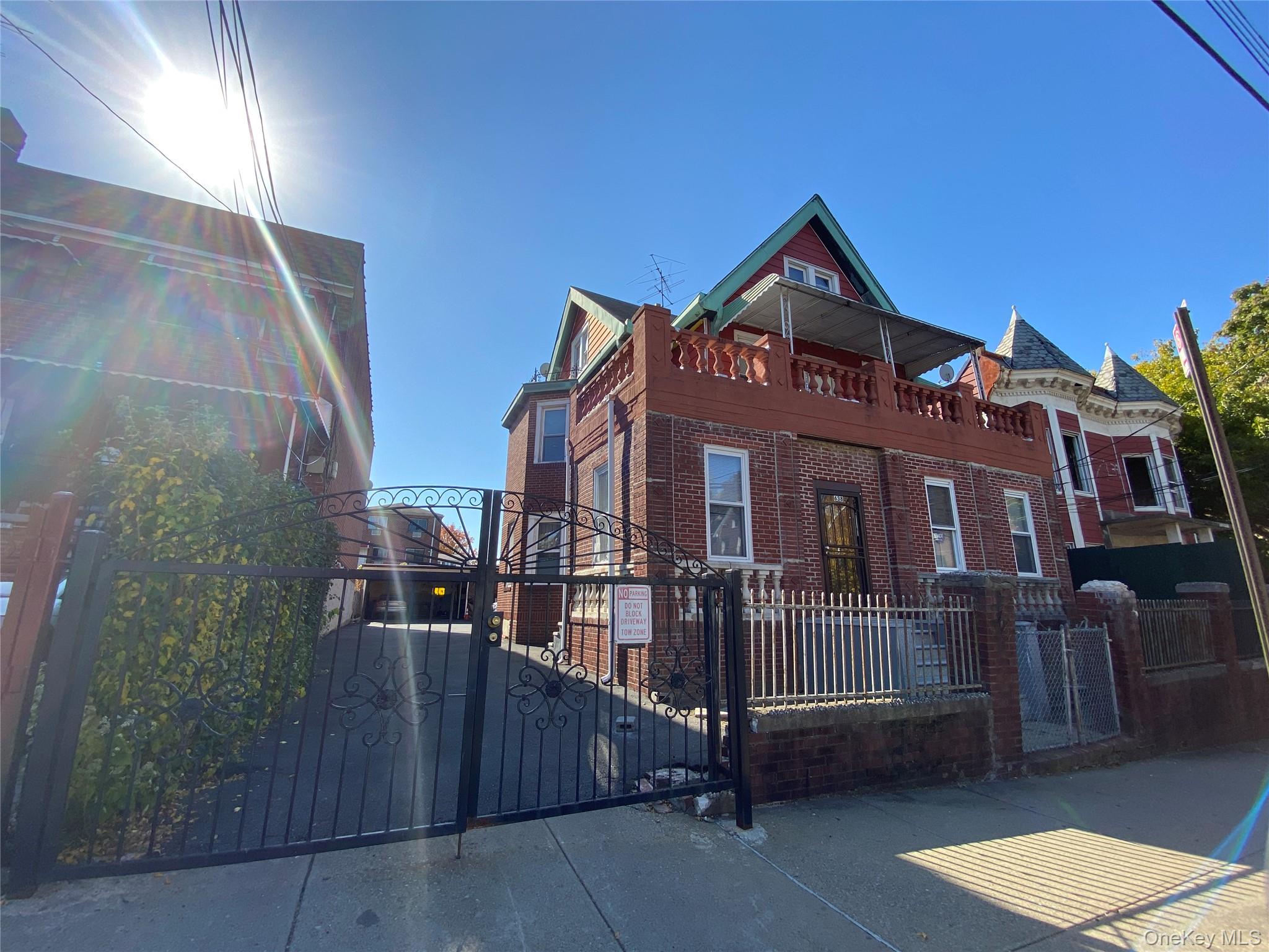 638 E 227th Street, Bronx, NY 10466