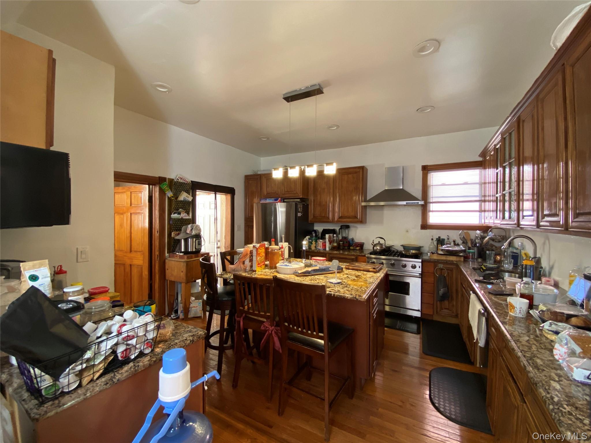 638 E 227th Street, Bronx, NY 10466