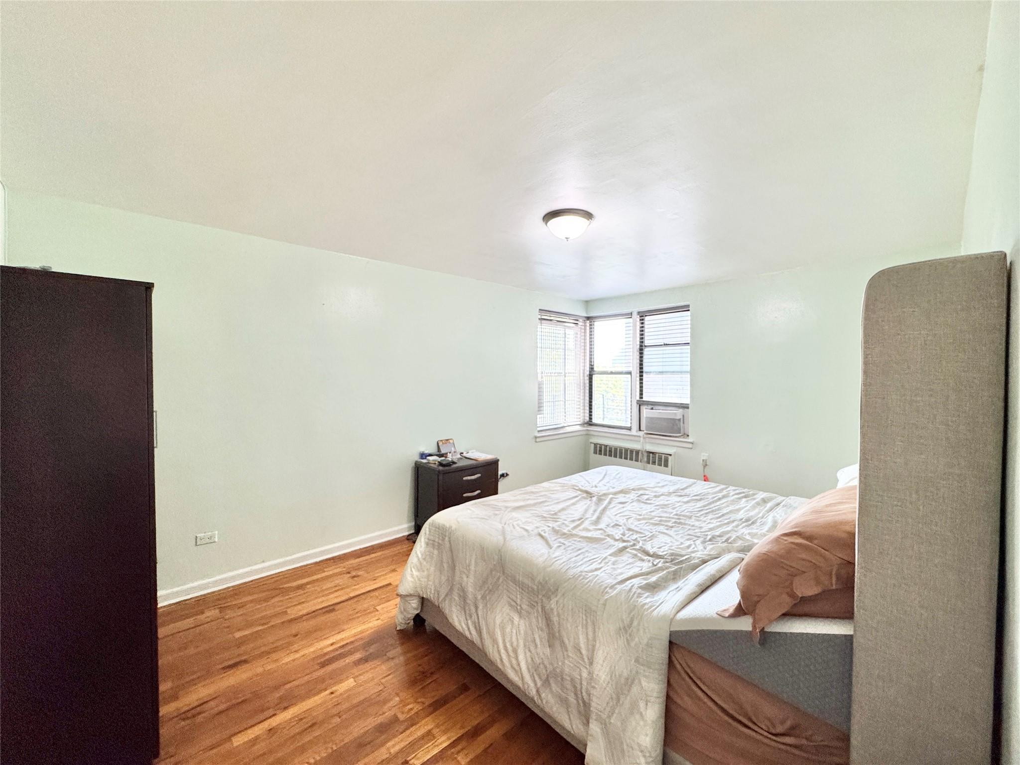 84-19 51st Avenue # 5H, Elmhurst, NY 11373