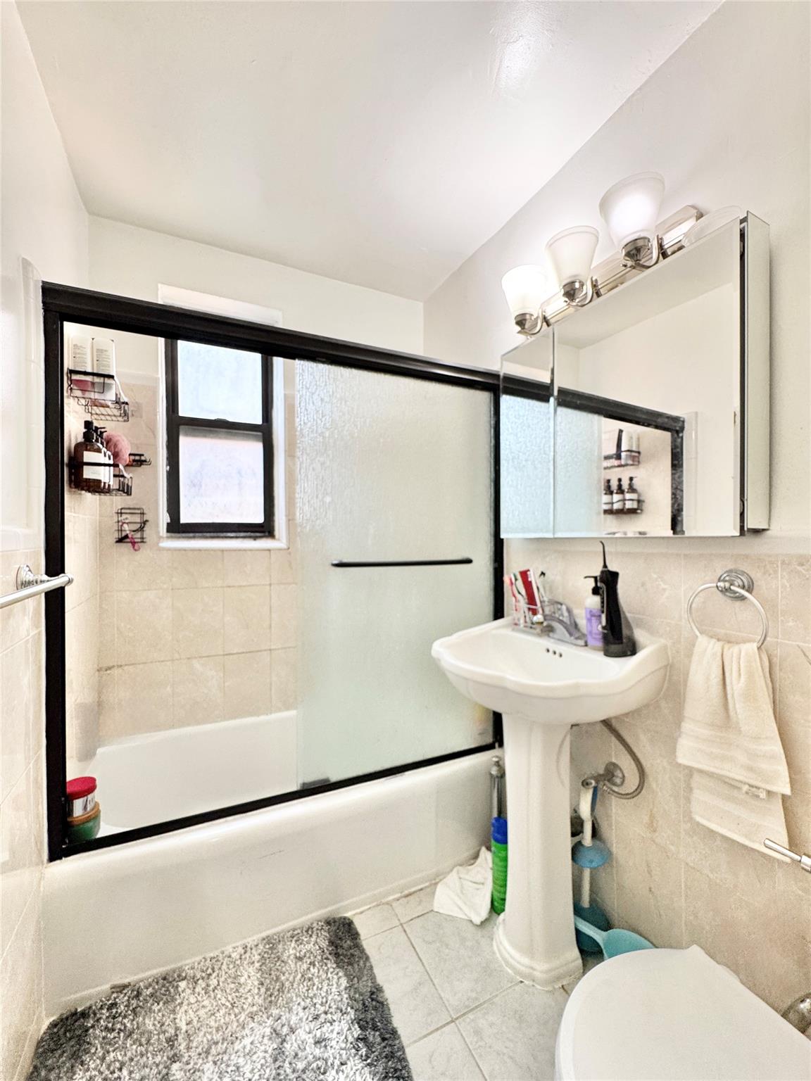 84-19 51st Avenue # 5H, Elmhurst, NY 11373