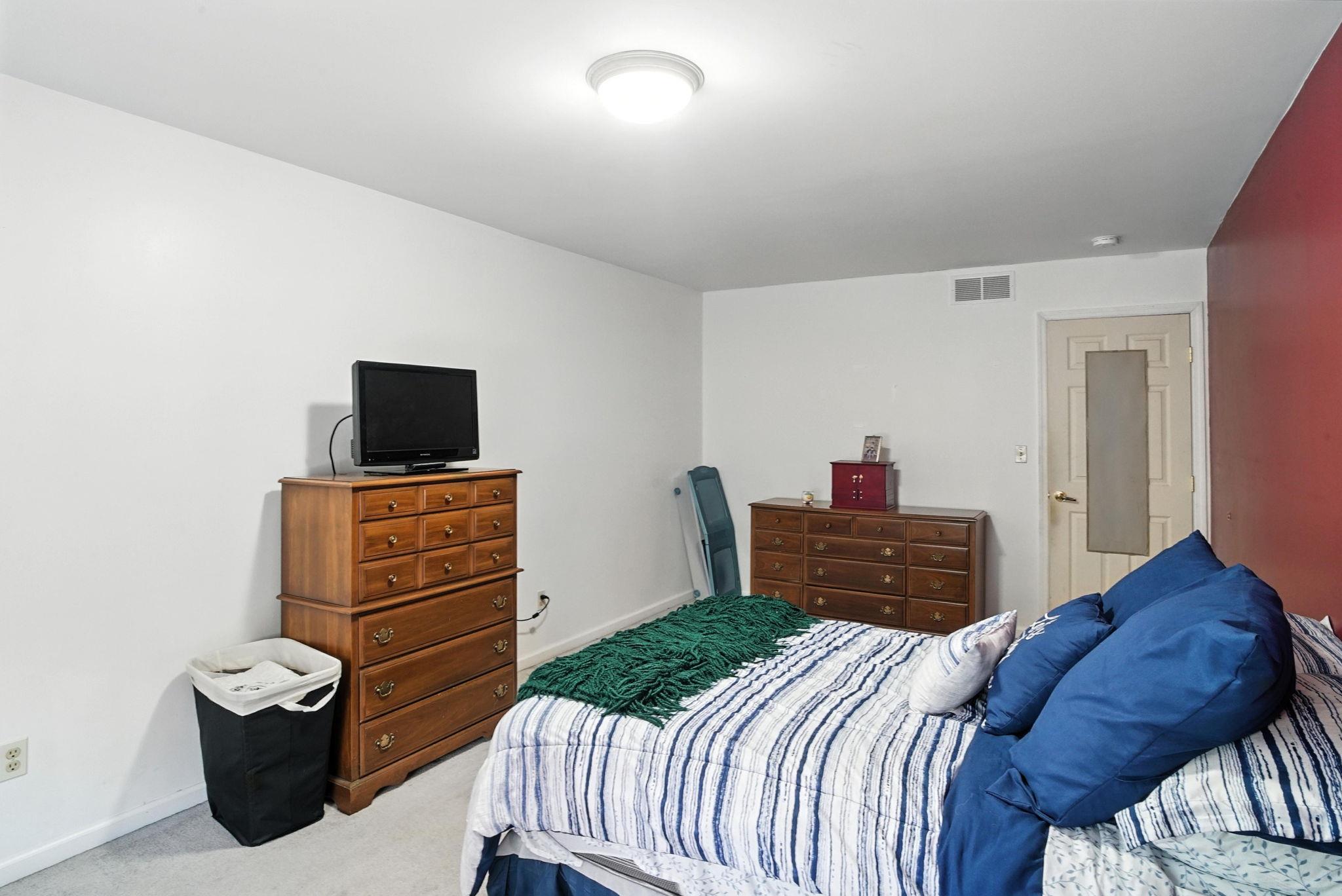 37 Sycamore Trail, Wurtsboro, NY 12790