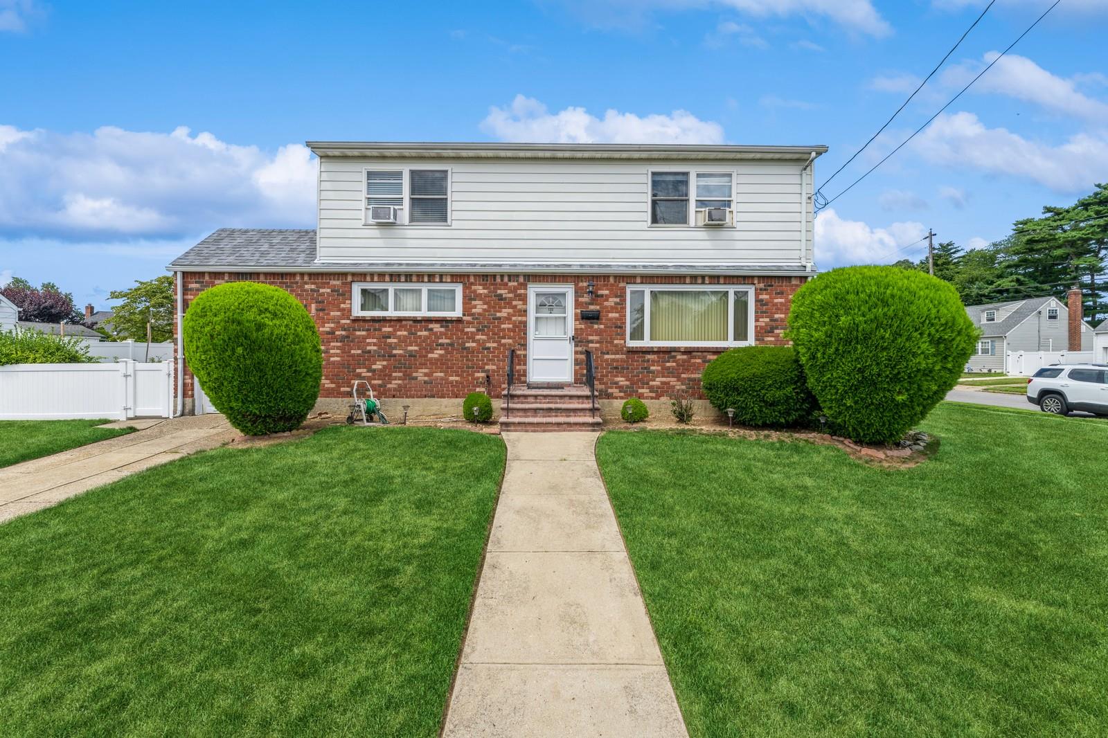 133 Dorothy Drive, East Meadow, NY 11554
