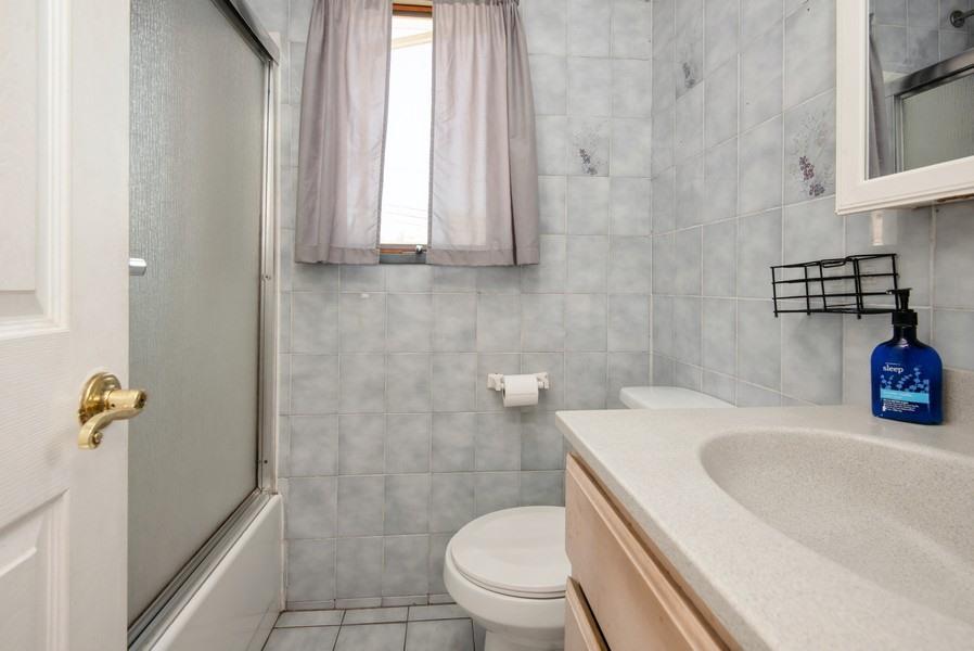 3723 Fiddler Lane, Bethpage, NY 11714