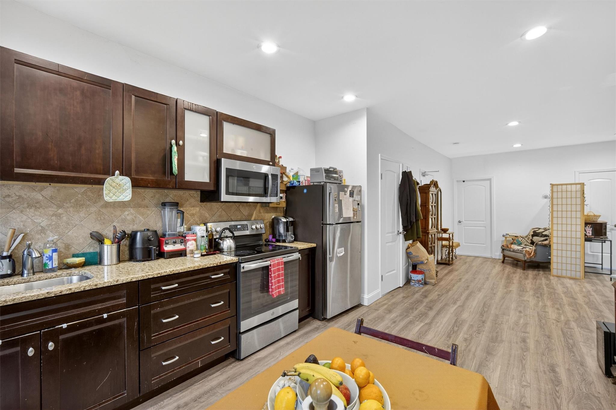 91 Carson Avenue, Newburgh, NY 12550