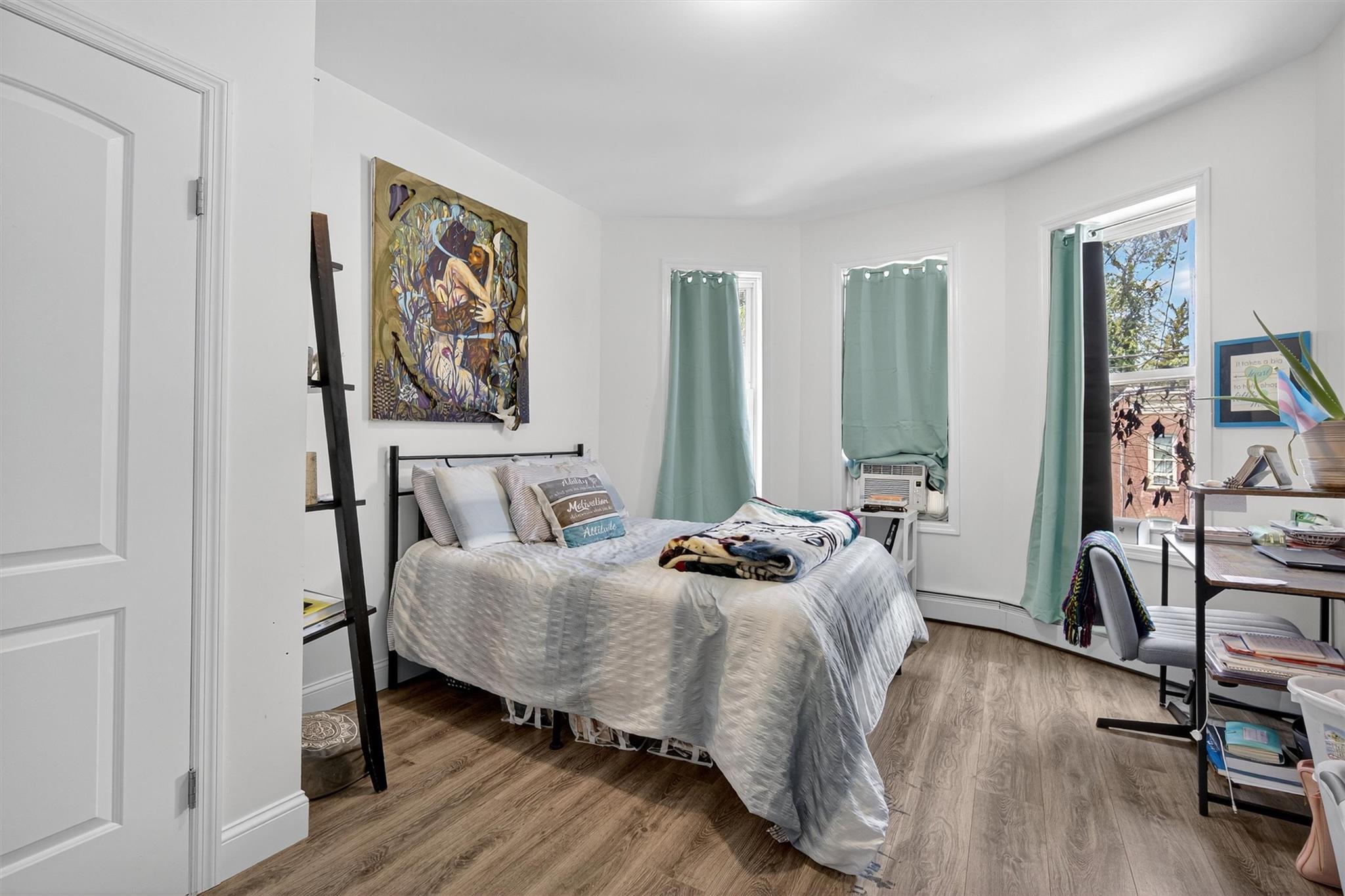 91 Carson Avenue, Newburgh, NY 12550