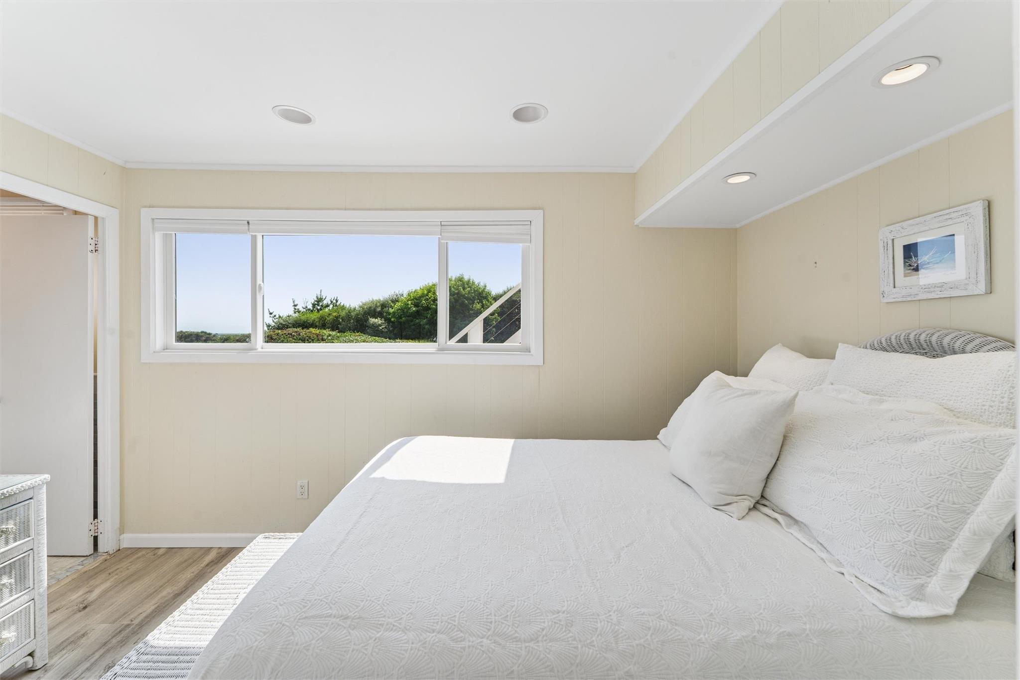 539 Dune Road # 29, Westhampton, NY 11977