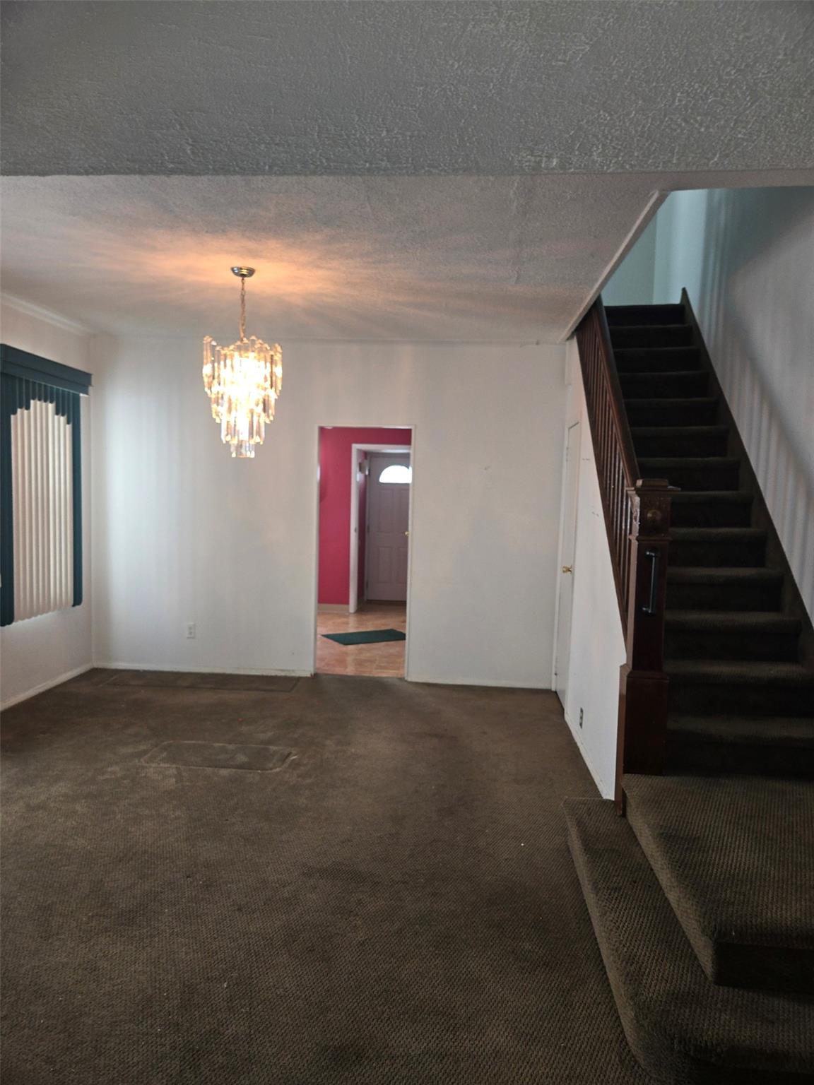 7733 79th Street, Glendale, NY 11385