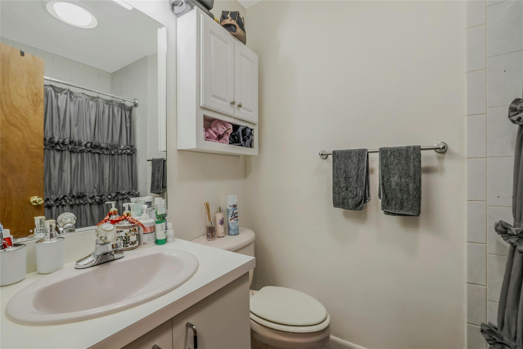 14 Long Branch Road, Glen Cove, NY 11542