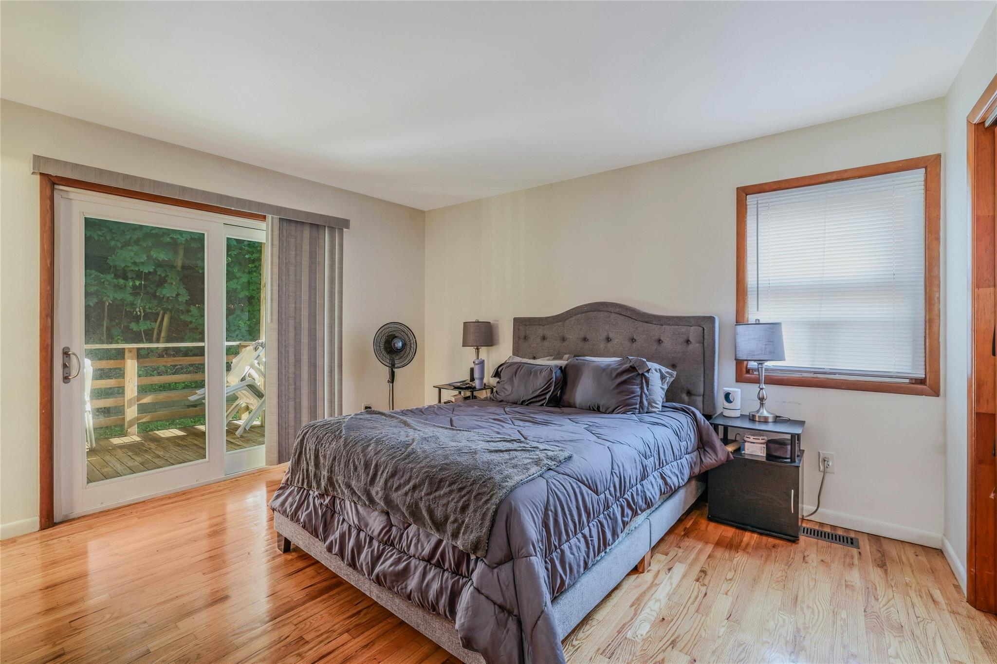 14 Long Branch Road, Glen Cove, NY 11542