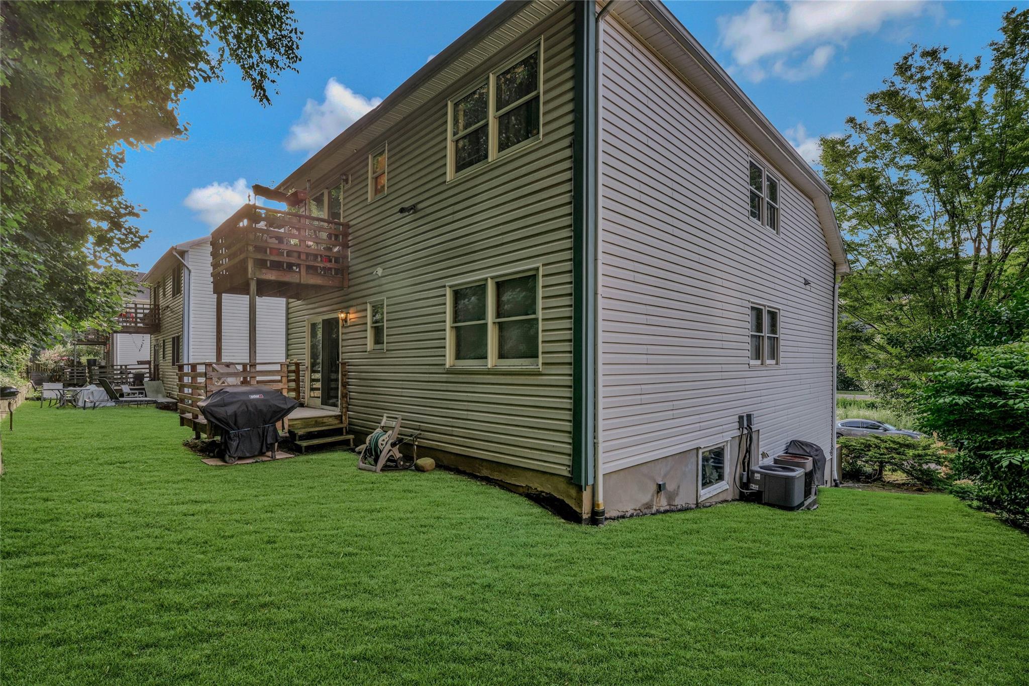 14 Long Branch Road, Glen Cove, NY 11542