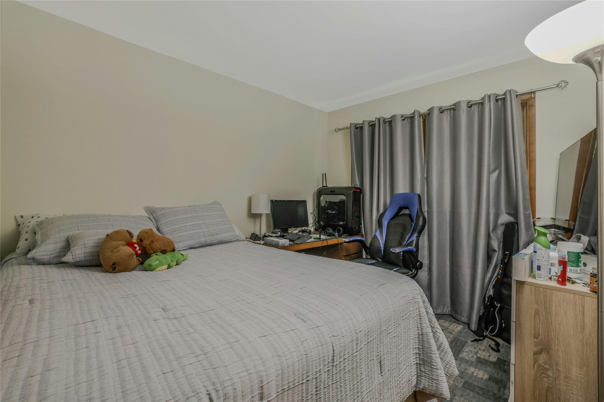 14 Long Branch Road, Glen Cove, NY 11542