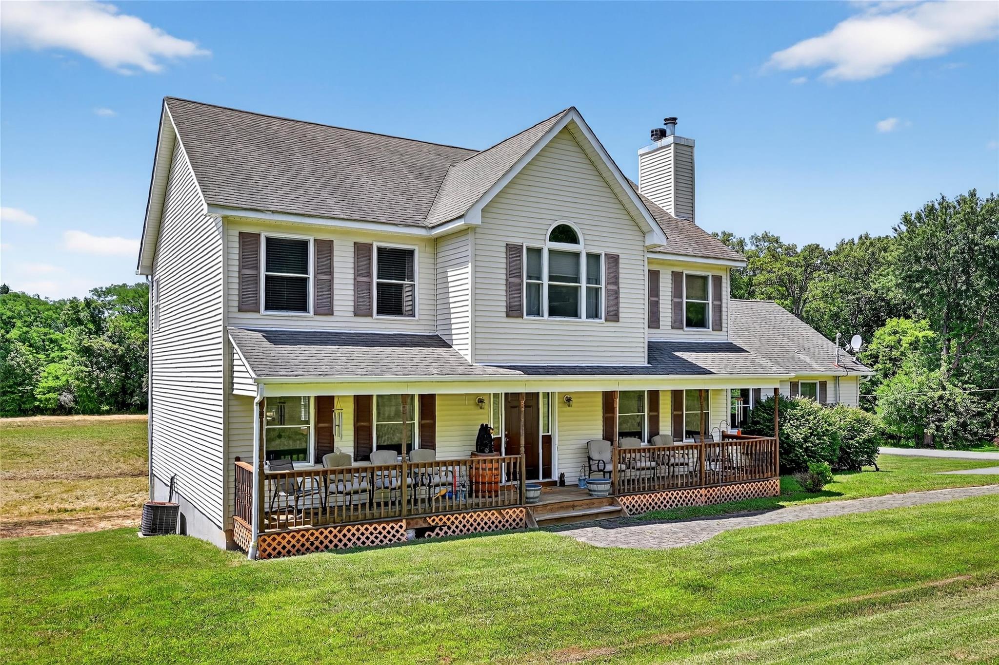 15 Old Dominion Road, Blooming Grove, NY 10914