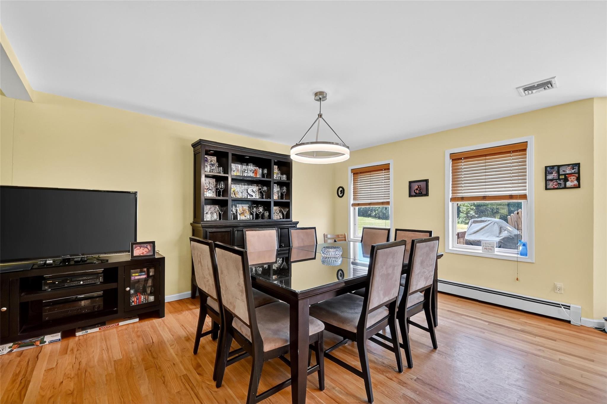 15 Old Dominion Road, Blooming Grove, NY 10914