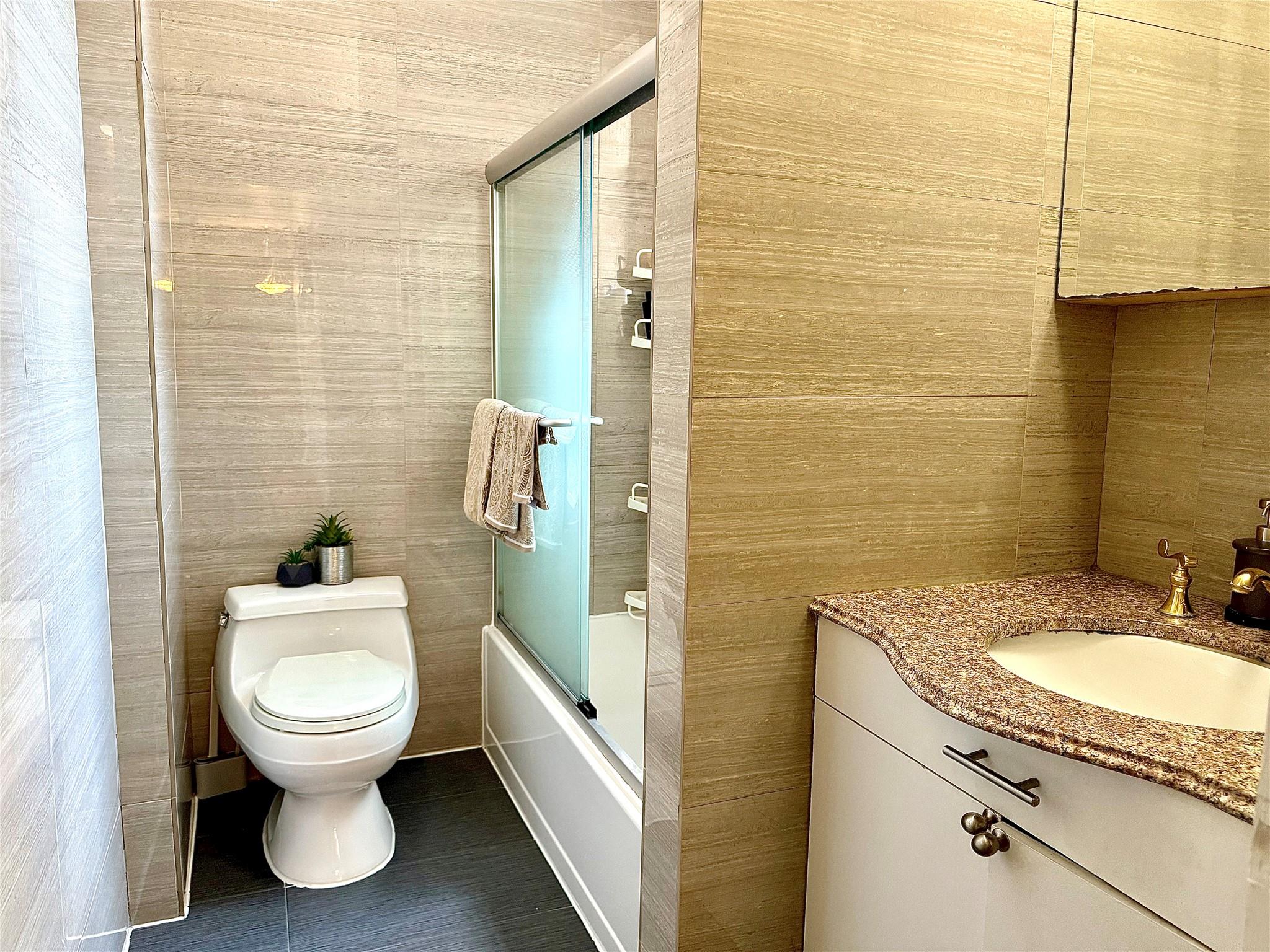 132 W 169th Street # 6A, Bronx, NY 10452