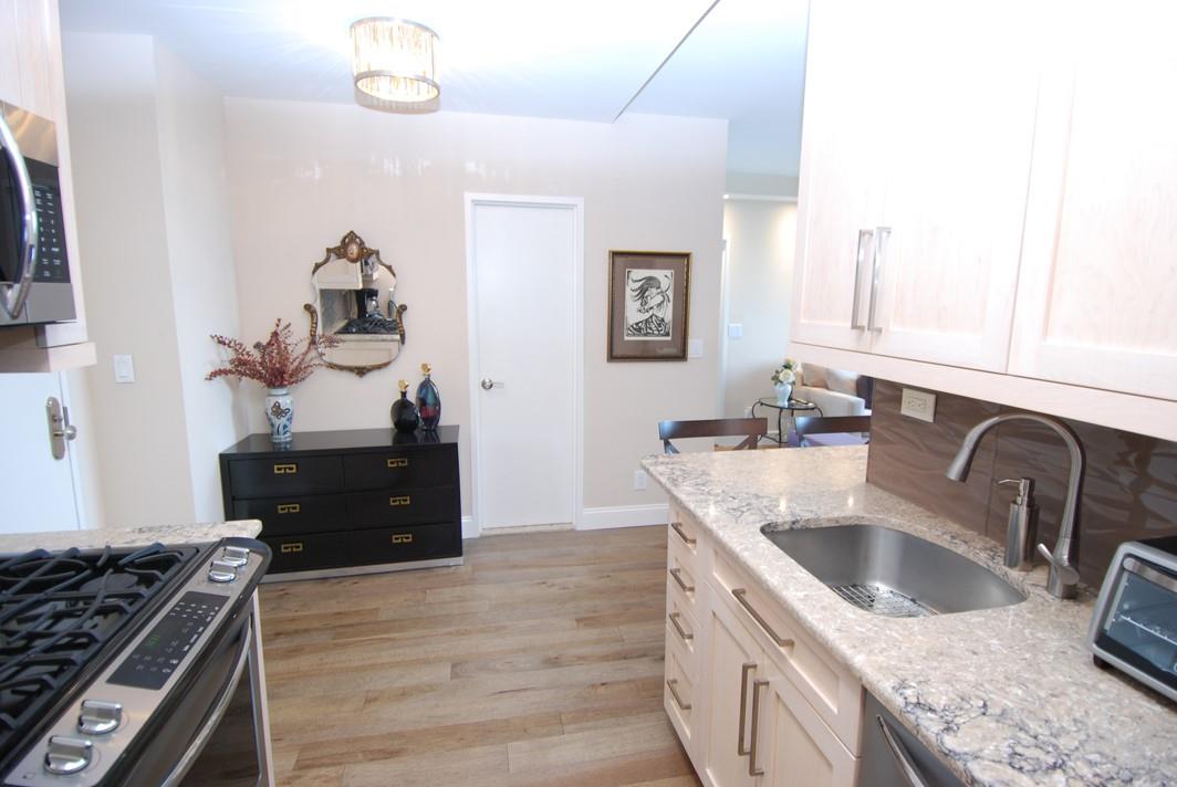 27010 Grand Central Parkway # 27F, Floral Park, NY 11005