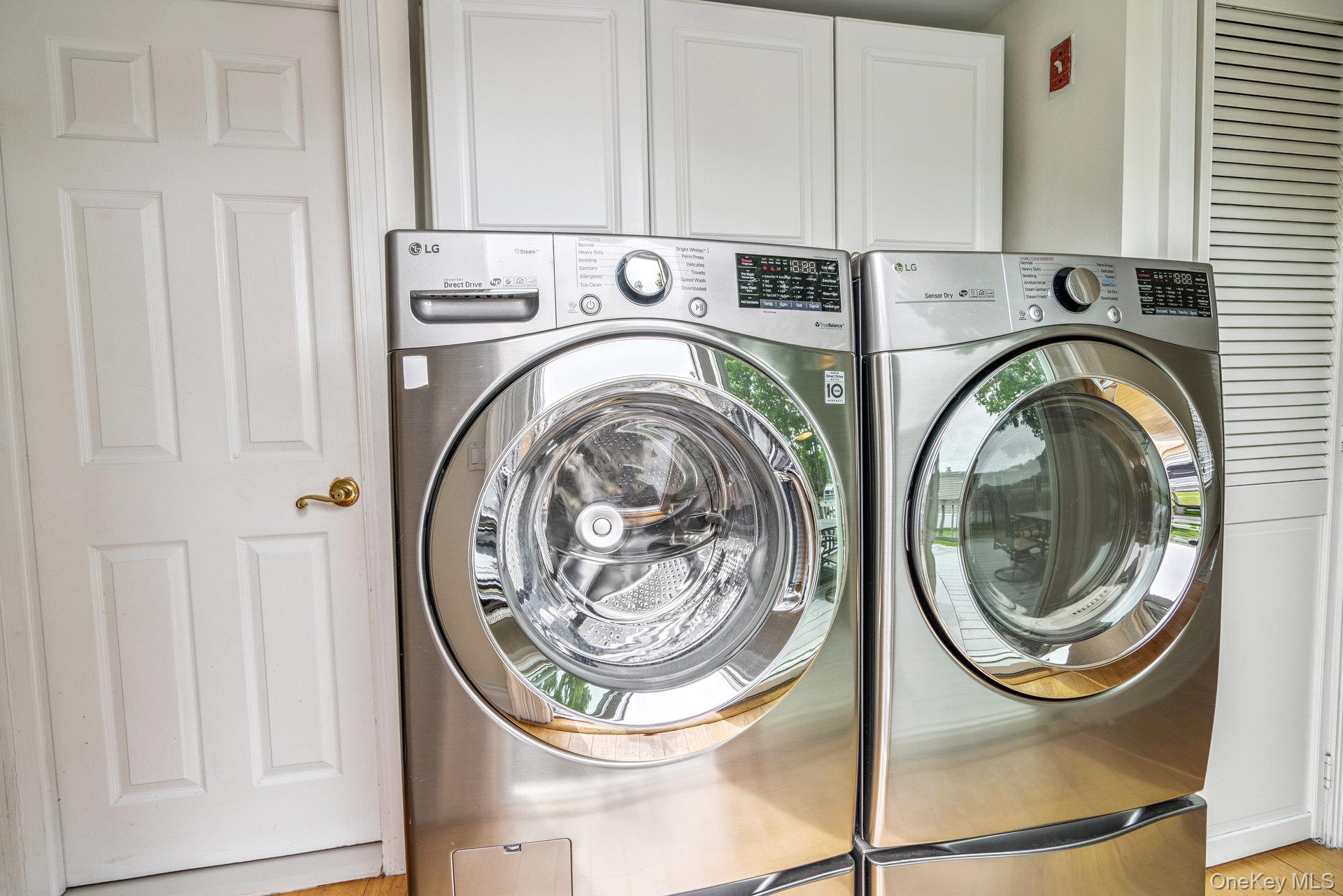 20 Betsy Ross Drive, Bohemia, NY 11716